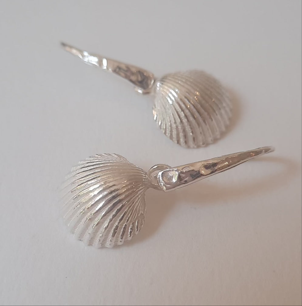 Orecchini in argento conchiglia
