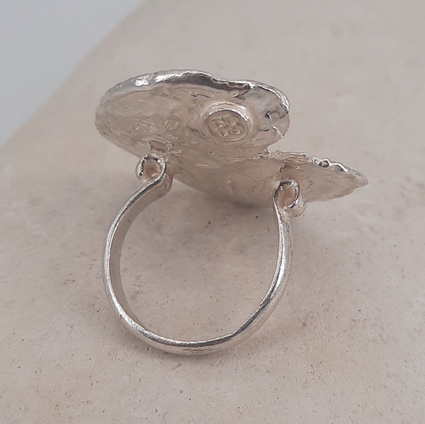 Anello in argento artigianale Foglia di Violetta