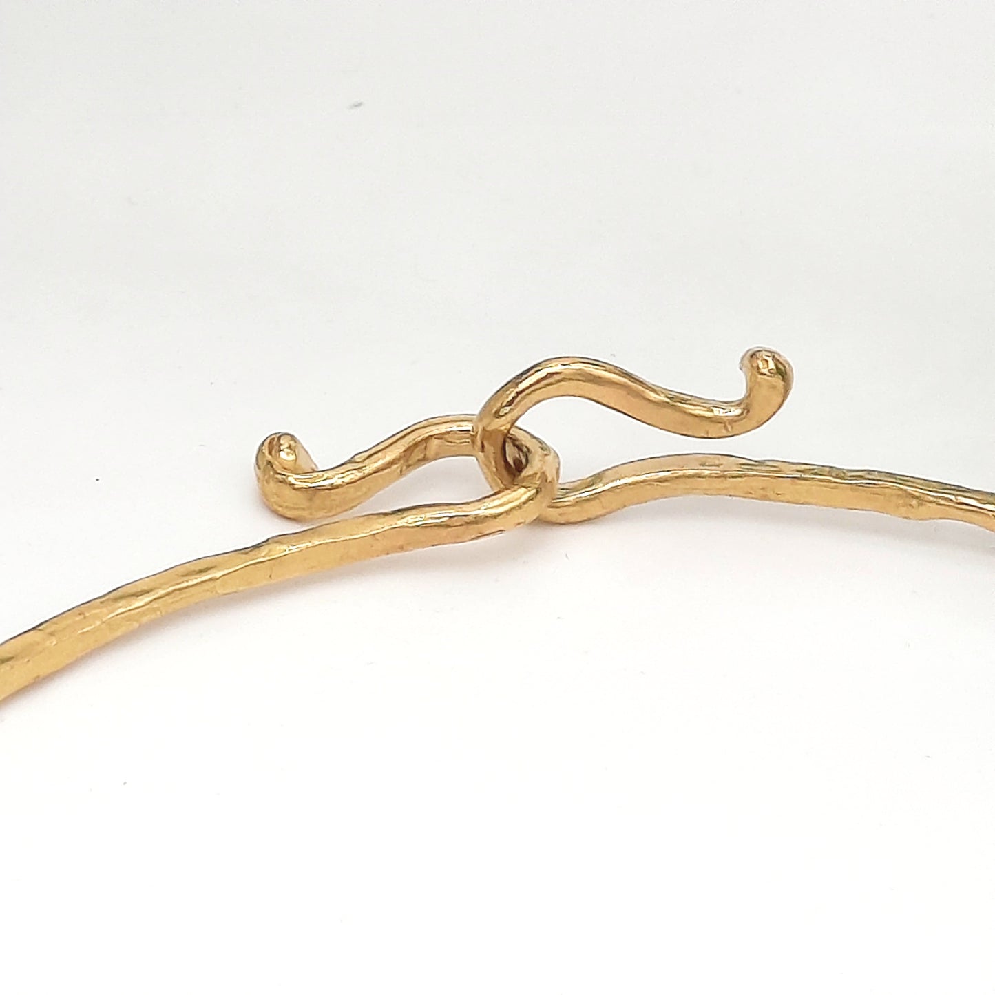 Collana Carrè  in bronzo giallo