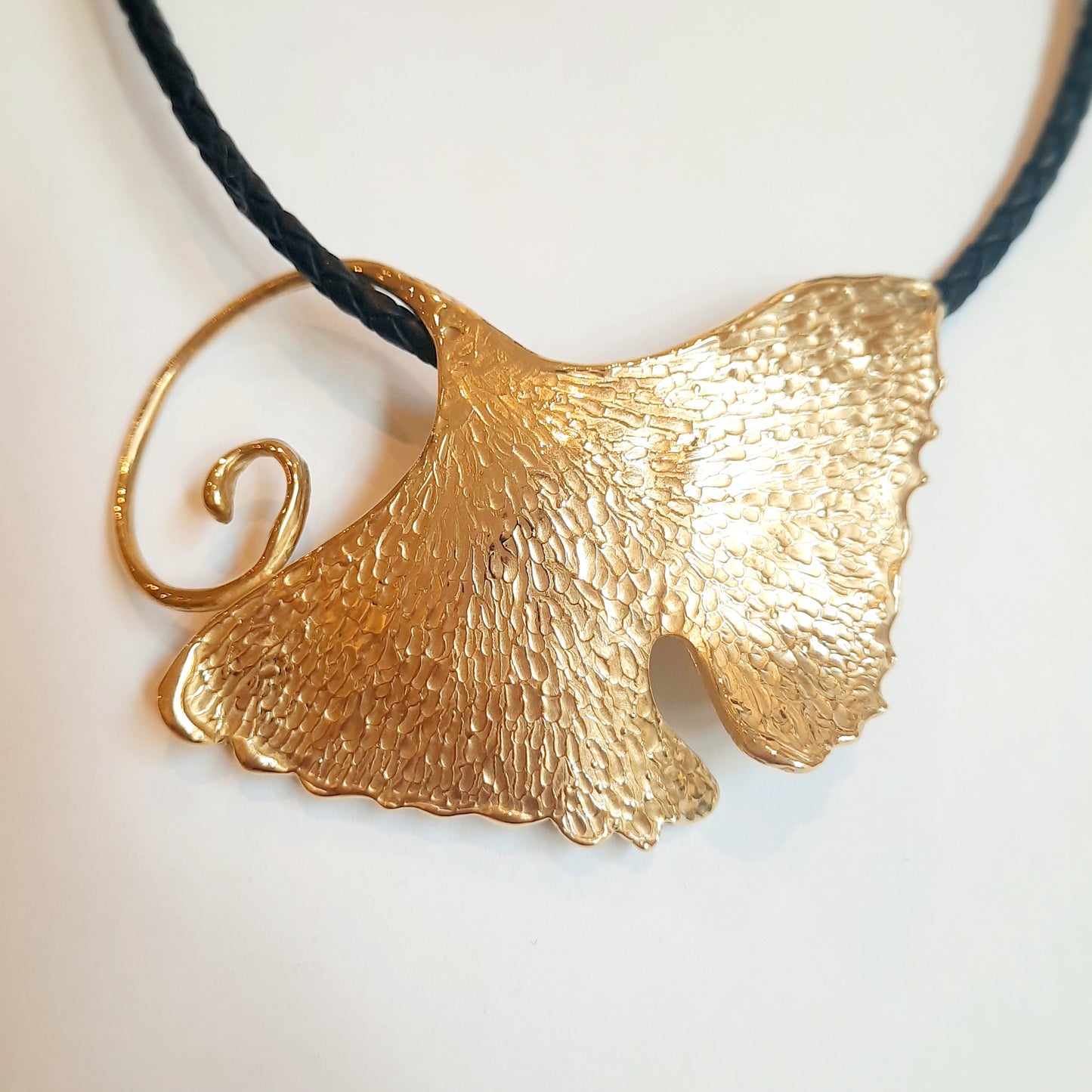 Collana Foglia di Gingko