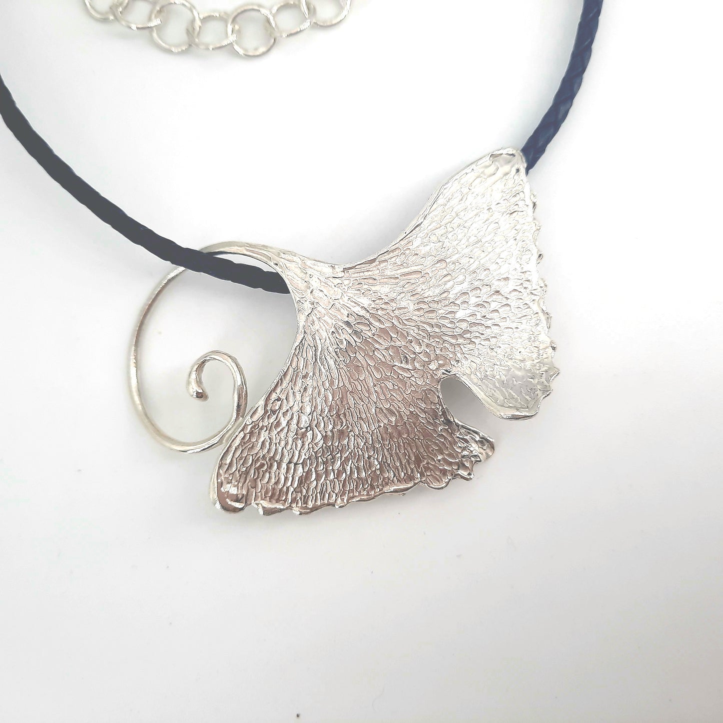 Collana Foglia di Gingko
