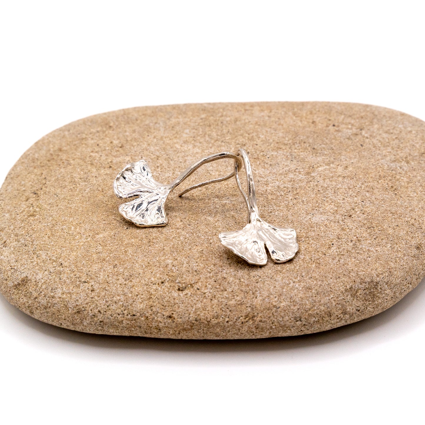 Orecchini Gingko piccoli in argento