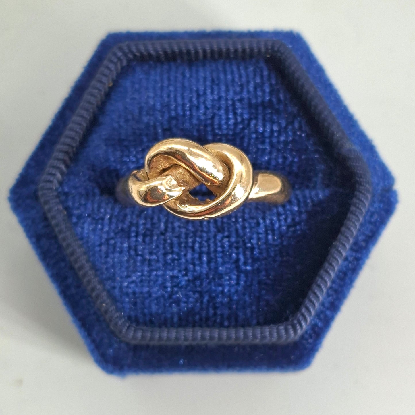 Anello Nodo in bronzo rosa 