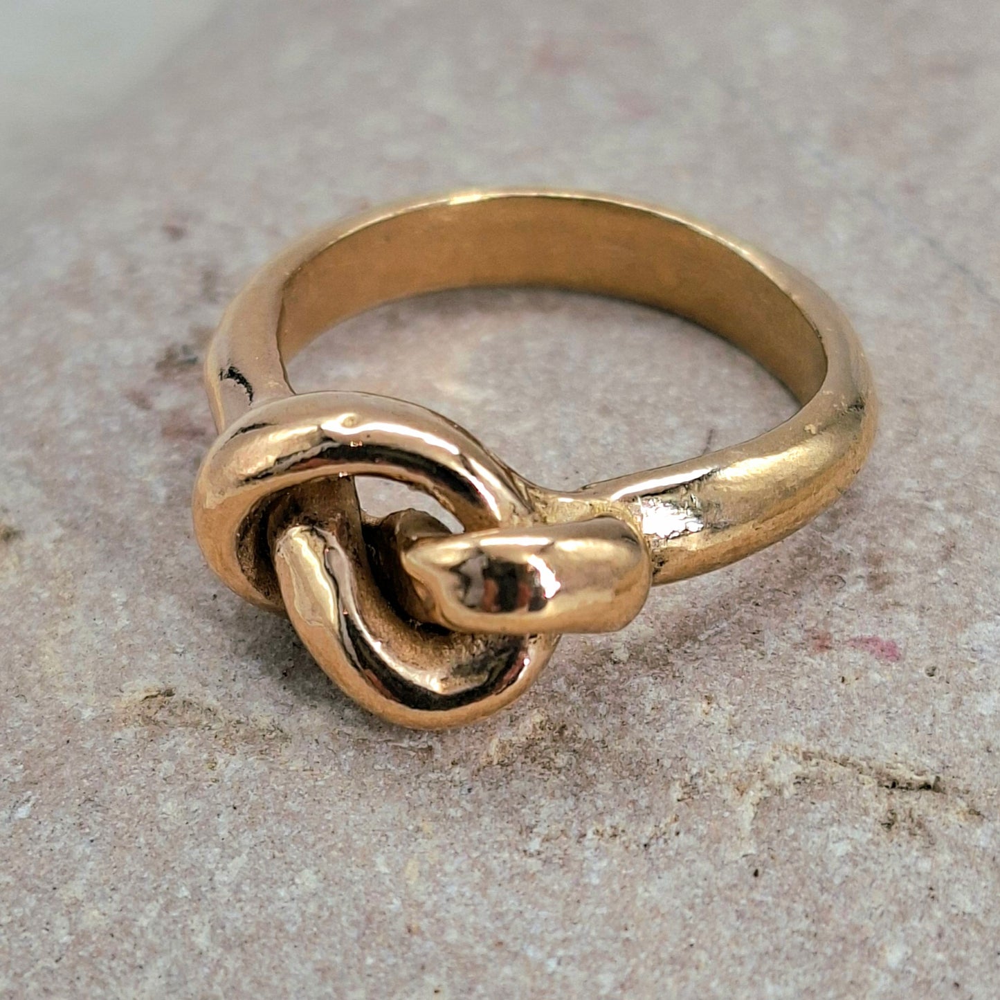 Anello Nodo in bronzo rosa